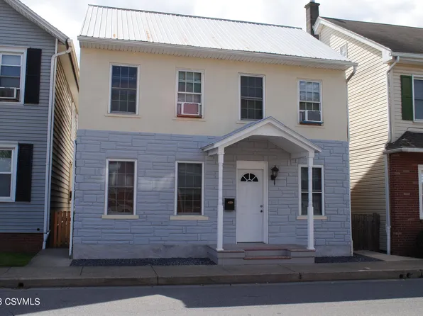 210 S Market St, Selinsgrove, PA 17870