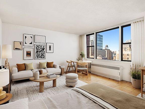 2nd image of 200 W 79th St APT 17A