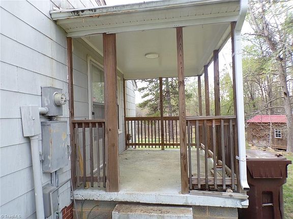 3rd image of 4711 Woody Mill Rd