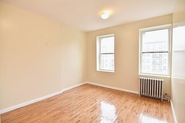 1st image of 3924 Broadway APT 3B