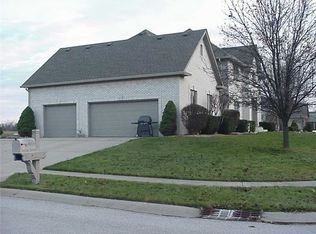 4555 Brentridge Pkwy, Greenwood, IN 46143