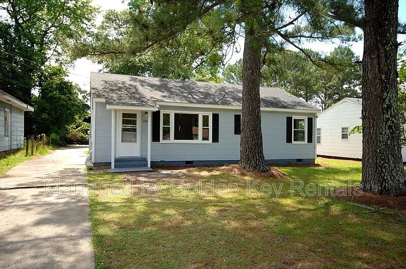 204 S Spence Ave