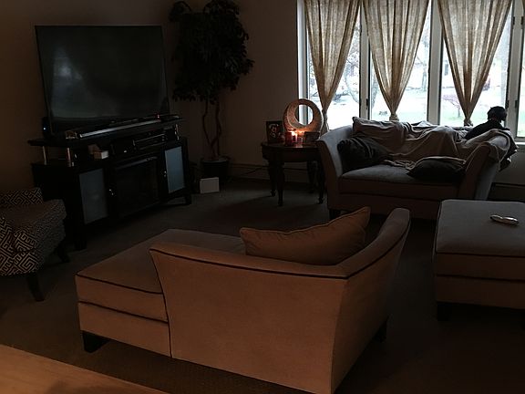 2nd image of 4 Grove Ave