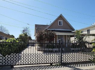 1706 E 62nd St, Los Angeles, CA 90001