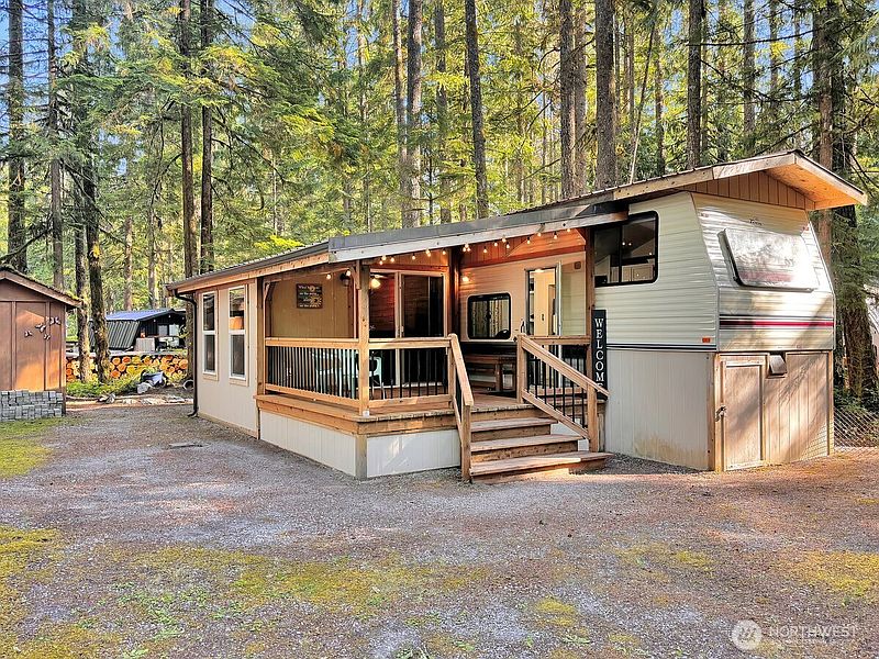 2nd image of 203 1 Fireside Lodge Circle