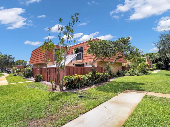 2938 SW 12TH Street, Deerfield Beach, FL 33442