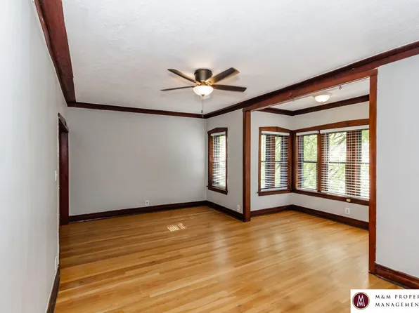 812 Carpenter LLC, 812 Carpenter Ave #2N, Oak Park, IL 60304