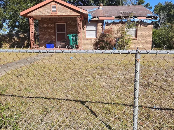 3904 17th St, Gulfport, MS 39501