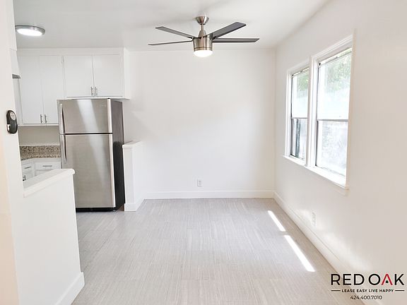 2nd image of 11908 Burbank Blvd #23