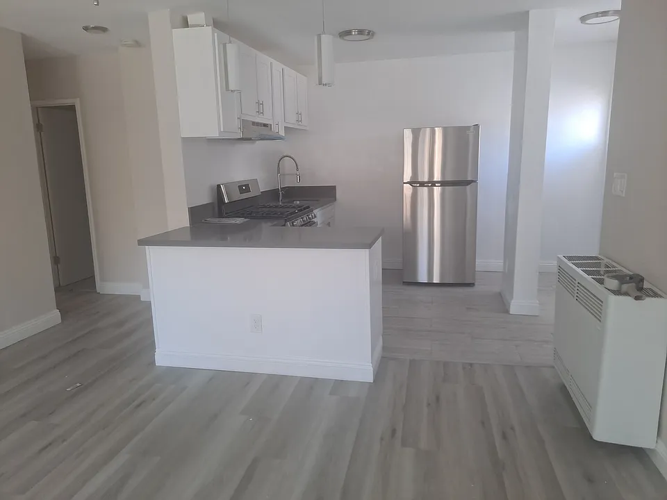 Las Palmas Apartments