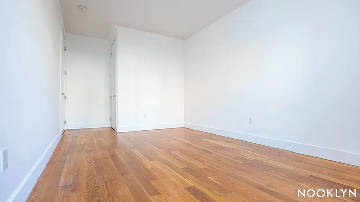 Rented by Nooklyn NYC LLC | media 21