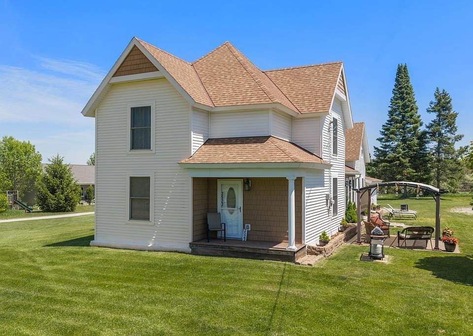 1st image of 2523 Howard Rd