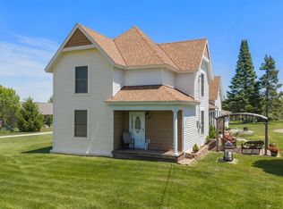 2523 Howard Rd, Petoskey, MI 49770