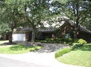 7828 Aubrey Ln, North Richland Hills, TX 76182