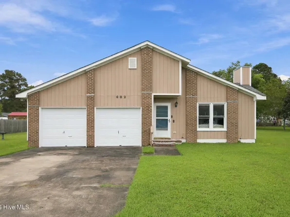 602 Farm Court, Morehead City, NC 28557