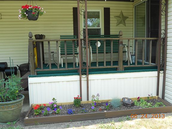 3rd image of 1000 Oakwood Dr