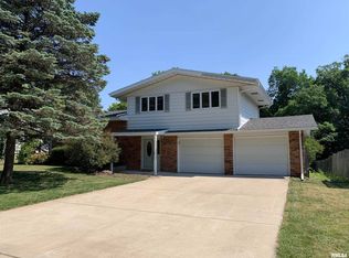 113 James Ct, East Peoria, IL 61611