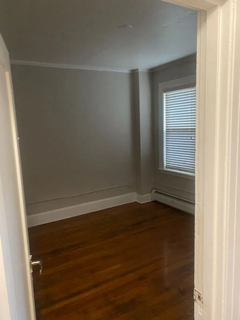 16 EV LLC. — Photo 3