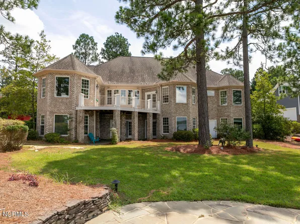 127 Andrews Drive, West End, NC 27376