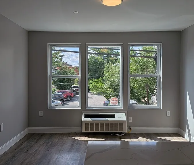 21 Canfield St #1A — Photo 3