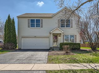 331 Gainsborough Dr, Romeoville, IL 60446