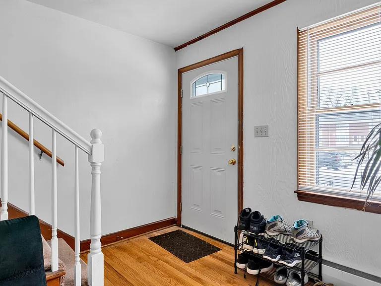 408 Harding Ave #416 — Photo 2