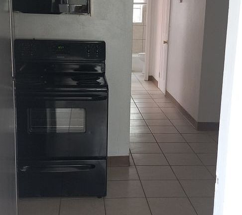 5th image of 1409 Melvin St