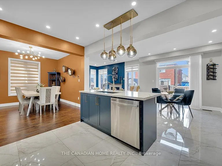33 Denali Cres — Photo 16
