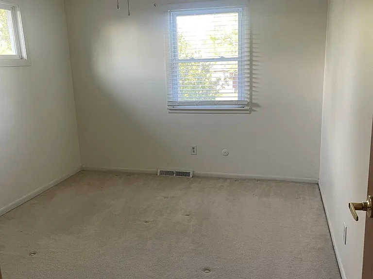 130 Emerson Dr #A — Photo 8