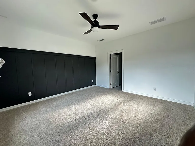 1221 James St — Photo 19