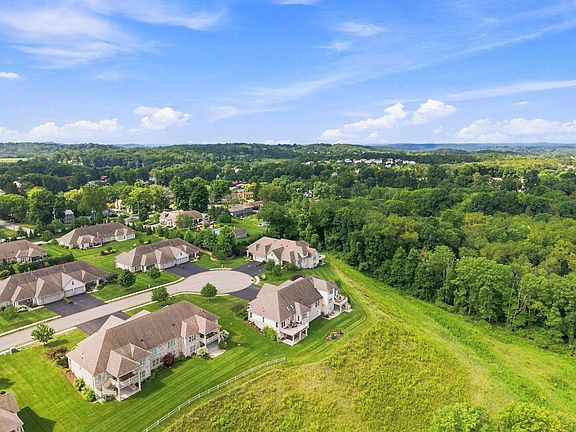 5th image of 316 Ridge View Ct