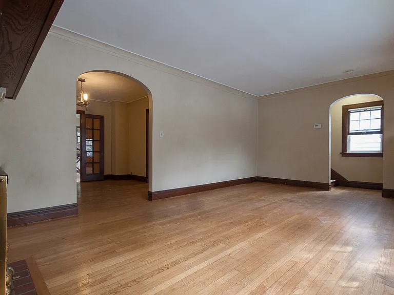 2642 Kendall Ave #1 — Photo 16