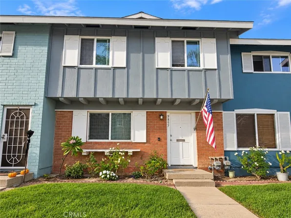 9857 Continental Dr, Huntington Beach, CA 92646