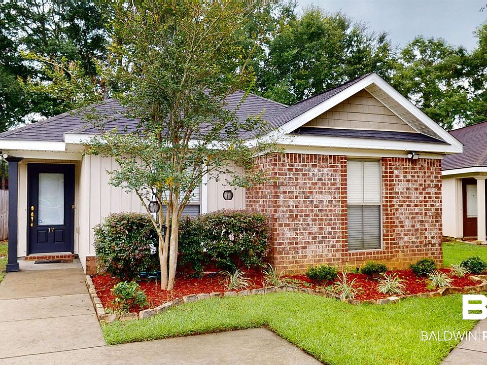 1st image of 17 Breydon Ct