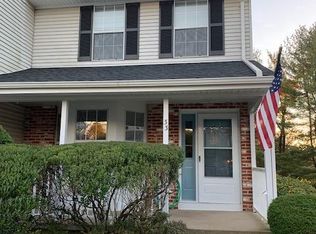 33 Ardsley Ct, Newtown, PA