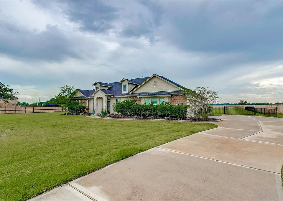 7718 Tejas Lakes Trl, Needville, TX 77461 Zillow
