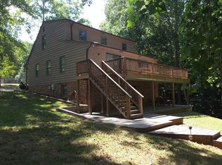 1009 Guardian Cir, Huddleston, VA 24104