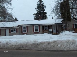 108 Pond St, Amherst, WI 54406