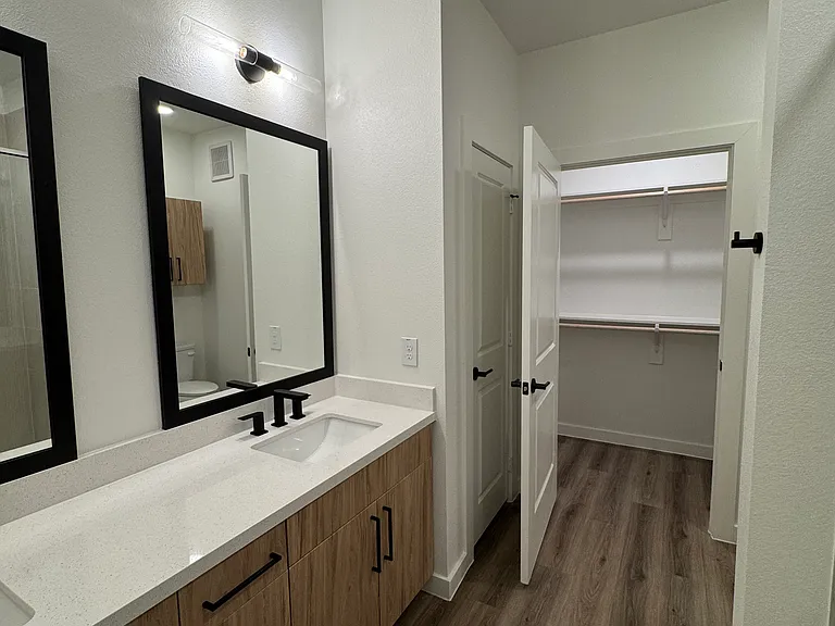 1500 Old Decatur Rd #7201 — Photo 8