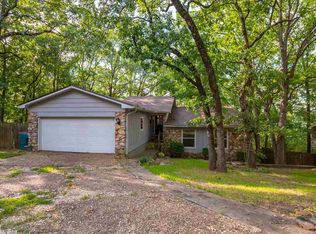 19 Shawnee Forest Cv, Little Rock, AR 72212