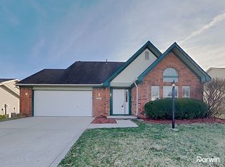 1275 Easton Point Dr, Greenwood, IN 46142