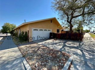 328 Warren St, Taft, CA 93268