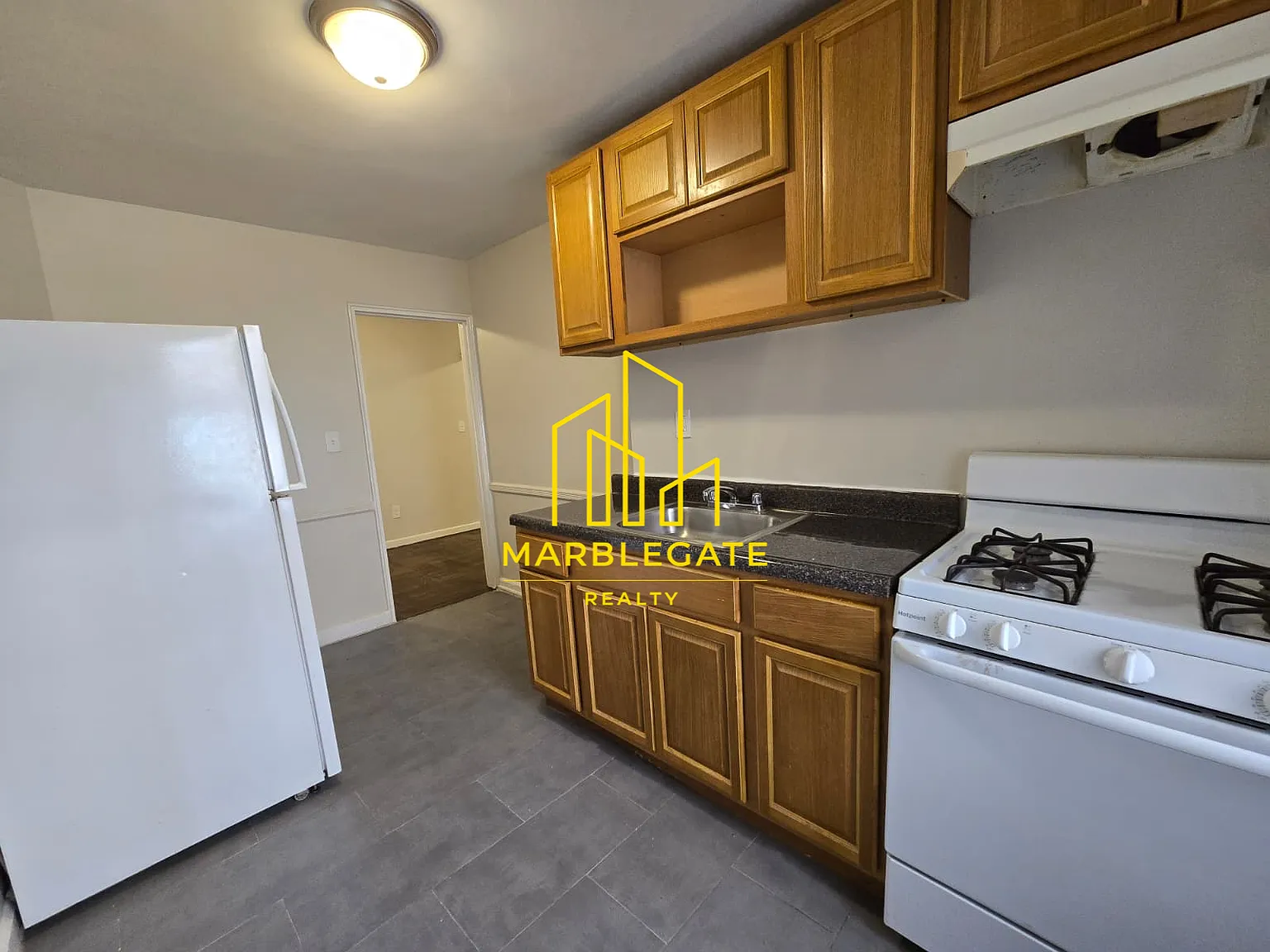 2 bed, 850 sqft, $1,850 — Photo 1