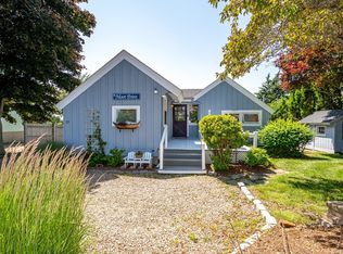 22 N Ridge Rd, Ipswich, MA 01938