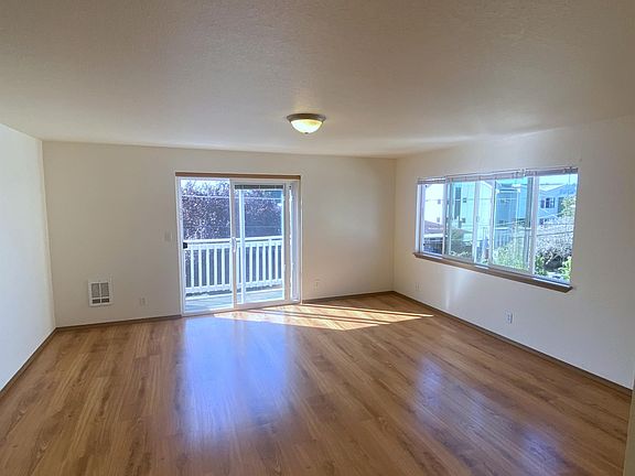 3rd image of 1720 NW 62nd St APT 4