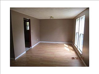 5th image of 5029 Pappas Dr