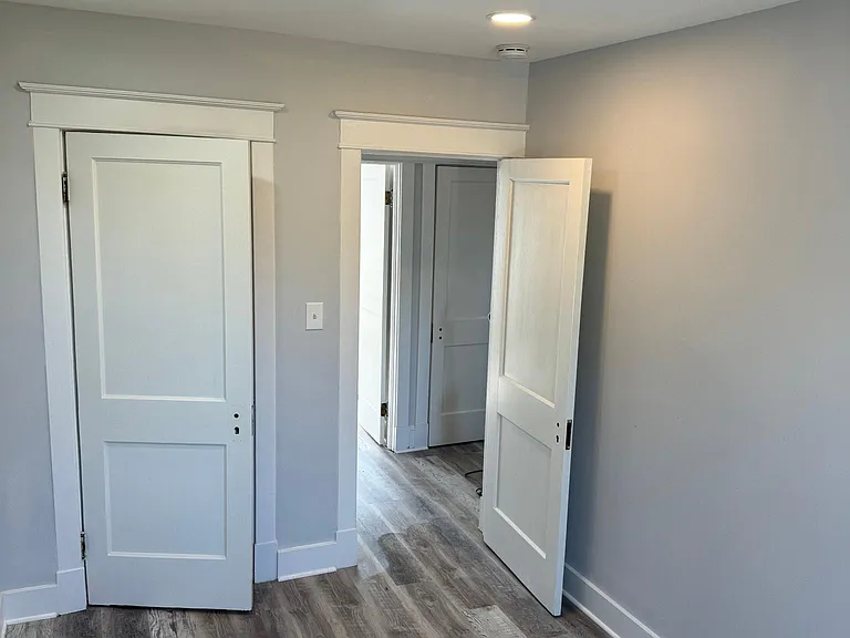 1102 Woodheights Ave — Photo 23