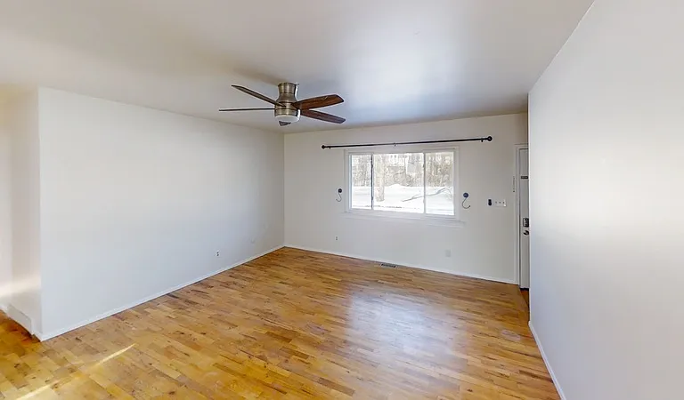 308 Skydale Dr — Photo 13