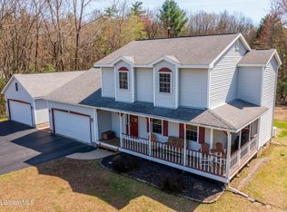 1 Elizabeth Ln, Schuylerville, NY 12871