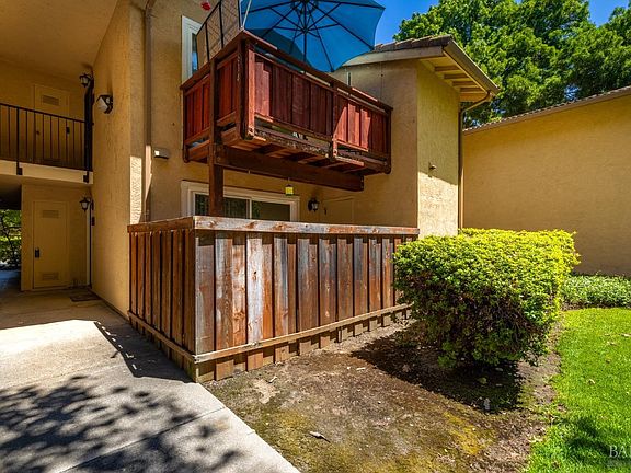 4th image of 612 Arcadia Drive